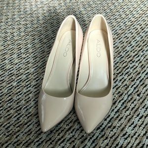 EUC Nude Aldo Heels